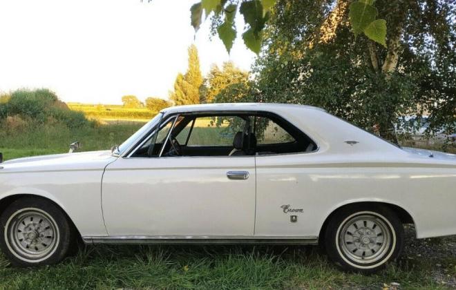 1970 MS51 MS50 Toyota Crown Coupe white hardtop images (10).jpg