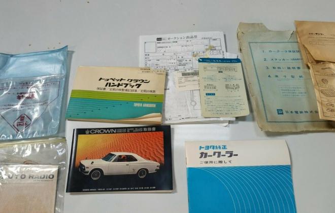 1970 MS51 MS50 Toyota Crown Coupe white hardtop images (9).jpg