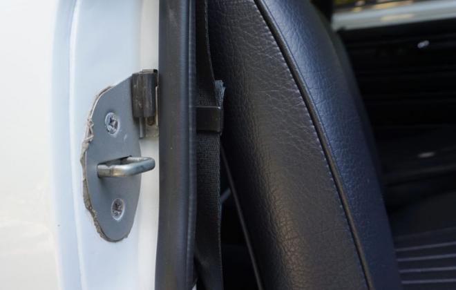 1971 MKIII MK3 Mini Cooper S door handle and lock image (2).jpg