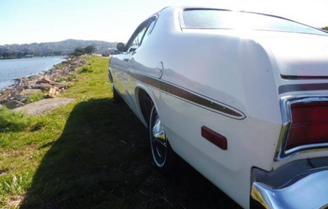 1974 Plymouth Gold Duster white NZ (5).jpg