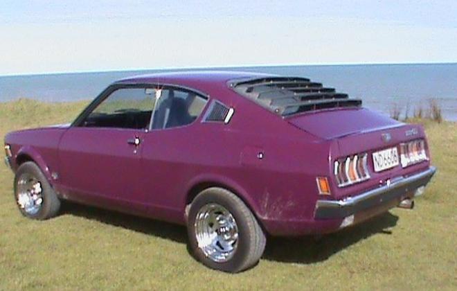 1975 Mitsubishi Galant GTO 2000 GS purple images (2).jpg