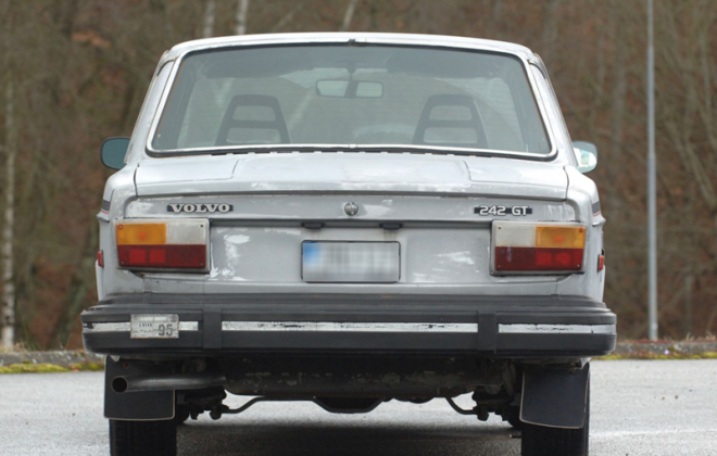 1978 242 GT Volvo rear images.png