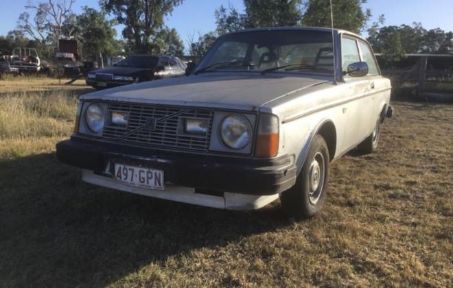 1979 Volvo 242 GT unrestored images silver coupe (12).jpg