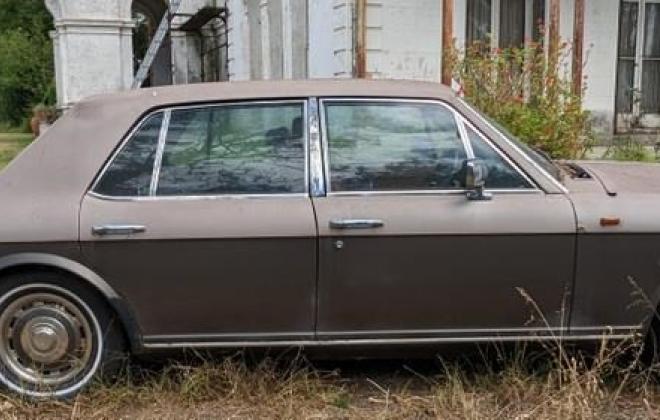 1982 Rolls Royce Silver Spirit bullit proof sedan abandoned for sale (8).jpg