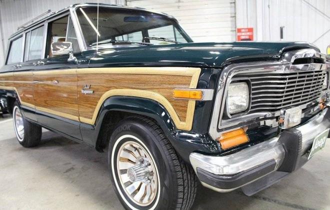 1985 Jeep Grand Wagoneer (AMC) Green paint timber sides SUV images (13).jpg