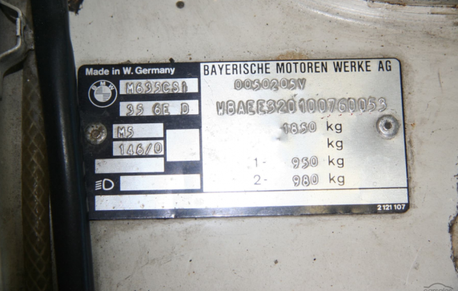 1985 M635 CSI M6 E24 Alpine White RHD (6).png
