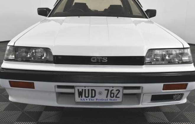 1987 Nissan Skyline GTS-X Coupe white unrestored Australia (14).jpg