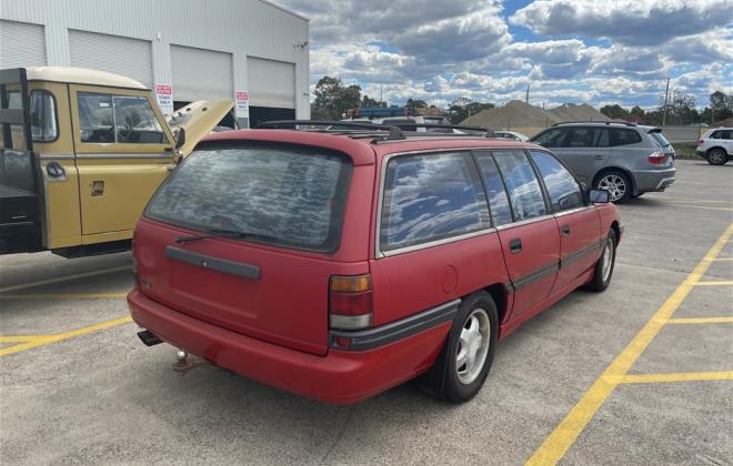 1989 VN HSV Wagon SV LE V8 Red (6).jpg