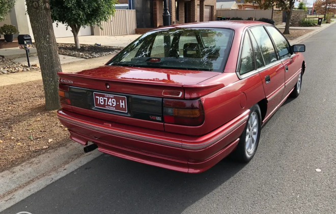 1989 VN SS Commodore Maroon 2018 images (2).png