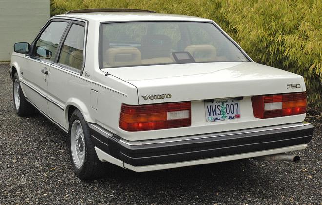1989 Volvo 780 Bertonie Coupe White images (4).jpg