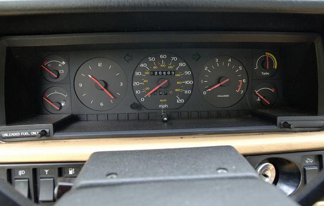 1989 Volvo 780 Bertonie Coupe z beige interior images (23).jpg