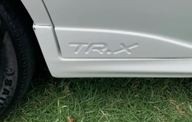 1990 White Pintara Nissan TR-X TRX (3).png