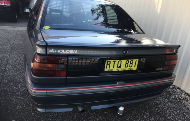 1991 Grey metallic VN SS Commodore exterior images (3).png