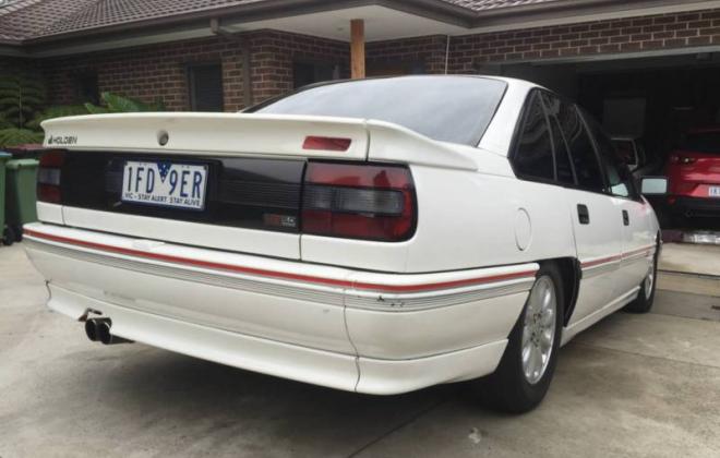 1991 White Holden Commodore VN SS V8 images (2).JPG