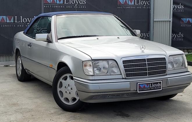 1995 Mercedes A124 E220 Cabriolet silver with blue roof and trim for sale Australia (2).jpg