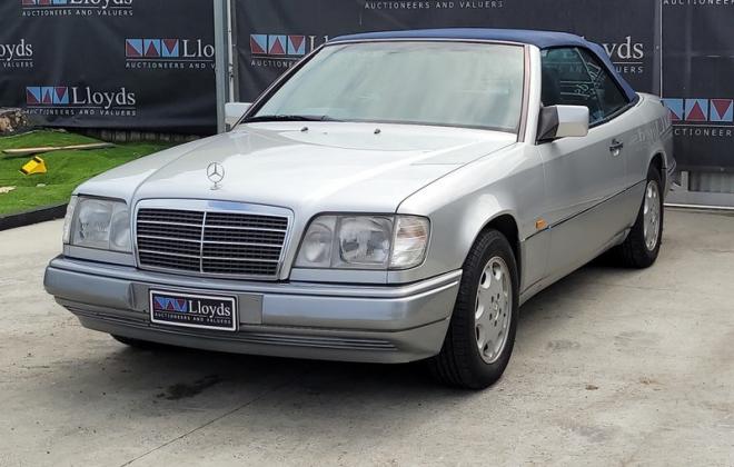 1995 Mercedes A124 E220 Cabriolet silver with blue roof and trim for sale Australia (4).jpg