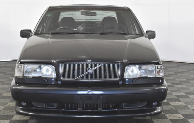 1996 Volvo 850 R Turbo Sedan black paint exterior images (2).jpg