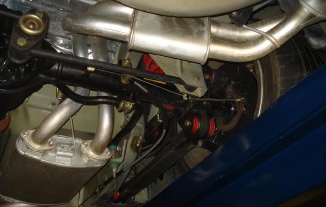 1997 EL Falcon GT rear suspension and differential (2).jpg