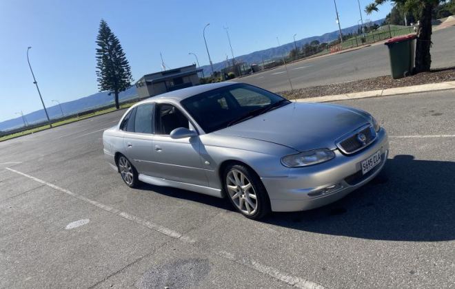 2000 HSV Grange VT silver (1).png