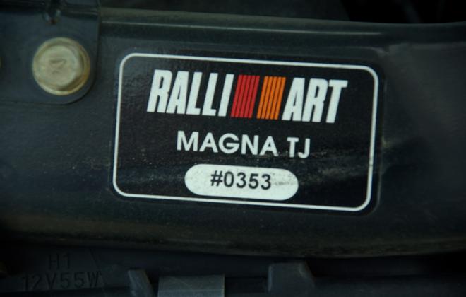2002 Mitsubishi Magna Ralliart black images build number 0353 (4).jpg