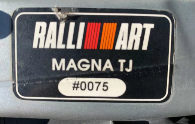 2002 Mitsubishi Magna TJ Ralliart Sedan build 75 (6).png