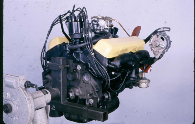 283CI McKinnon Studebaker engine 1965 Daytona Sport Sedan (3) copy.png