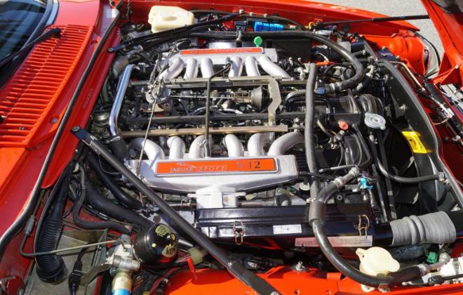 3. Jaguar XJR-S V12 engine images (1).jpg