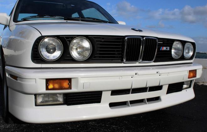 BMW E30 M3 Front grille and lights.jpg