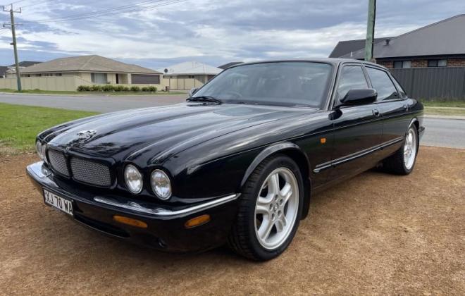 Black 1999 Jaguar X308 XJR V8 for sale Australia (2).jpg