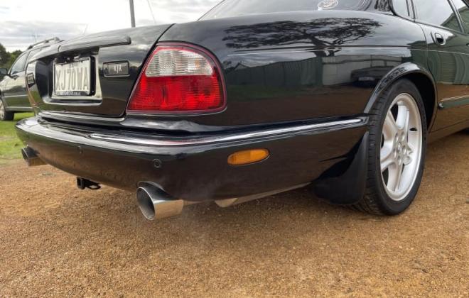 Black 1999 Jaguar X308 XJR V8 for sale Australia (7).jpg