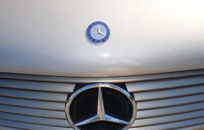 C140 Mercedes coupe S class front grille badges.jpg