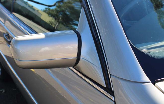 C140 Mercedes coupe side mirror image.jpg