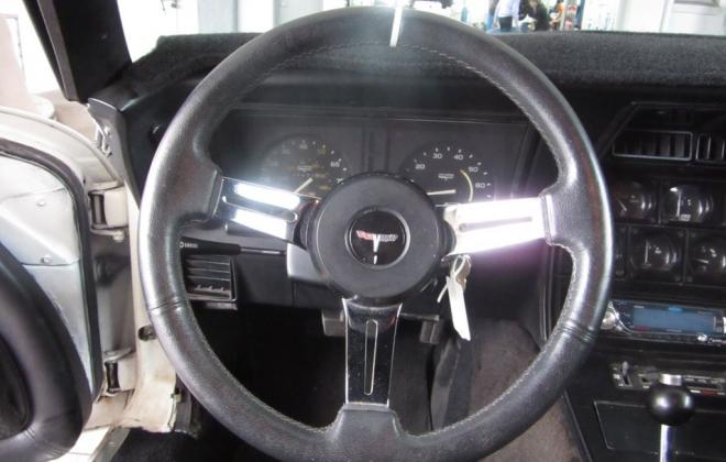 Chevrolet Corvette C3 Stingray steering wheel.jpg