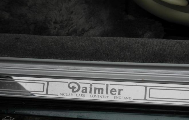 Daimler Double Six Parchment beige trim leather 1996 (17).jpg