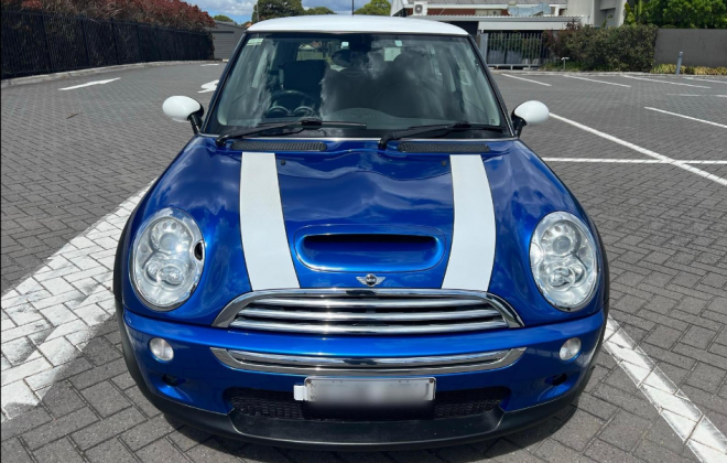 Dark blue R53 Mini Cooper S 2006 facelift (1).png