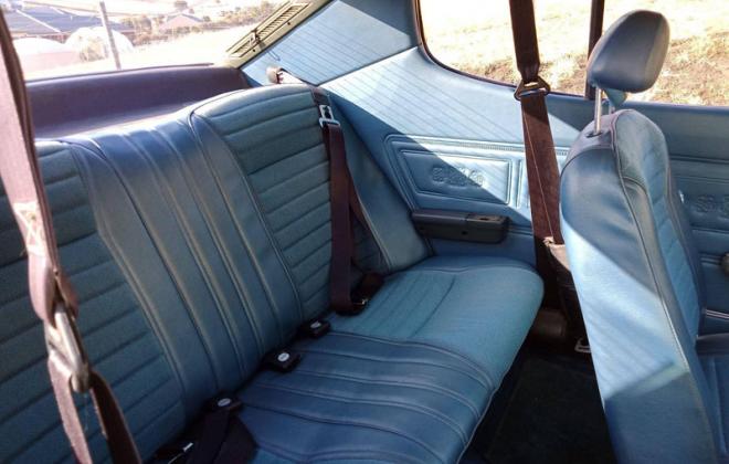 Datsun 610 180B SSS Bluebird Blue interior trim seats (2).jpg
