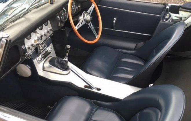 E-Type XK-E Dark Blue interior trim copy.png