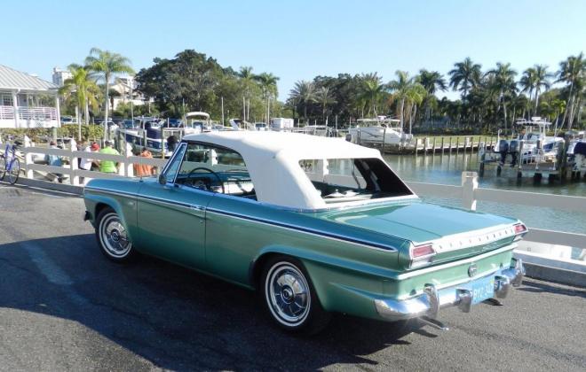 Green 1964 Sudebaker Daytoina Convertible V8 Florida (1).jpg