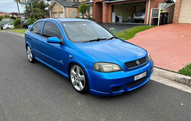 Holden Astra SRi Turbo Hatch 2003 Blue Australia (1).jpg