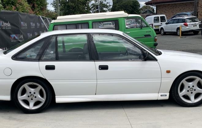 Holden HSV 1994 VR CLubsport White images 2021 (21).jpg