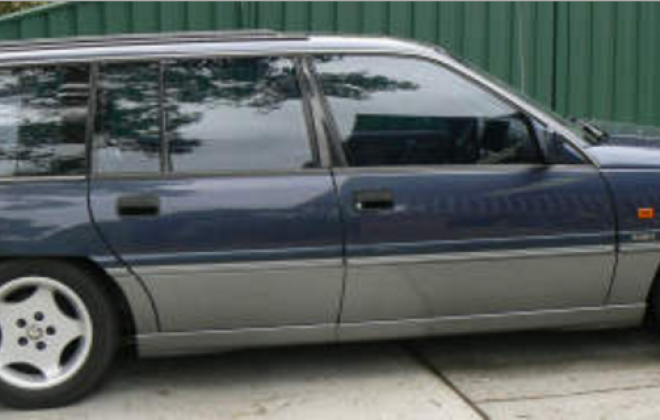Holden HSV VP Sports Wagon Blue  (3).png