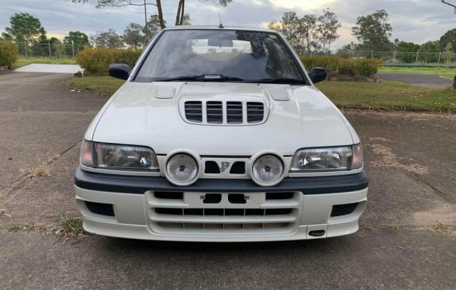 Ivory White GTiR RB Nissan (8).jpg