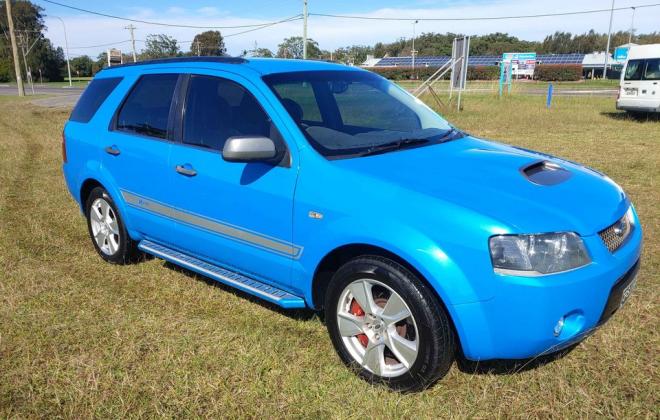 Lightning Strike Blue Ford Territory F6 X turbo 270 (1).jpg