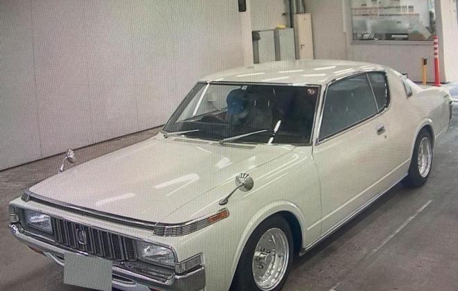 MS70 Toyota Crown coupe white images for sale Japan (4).jpg