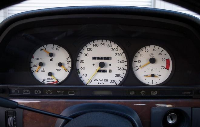 Mercedes 560 SEC AMG 6.0l exterior image interior instruments gauges.jpg