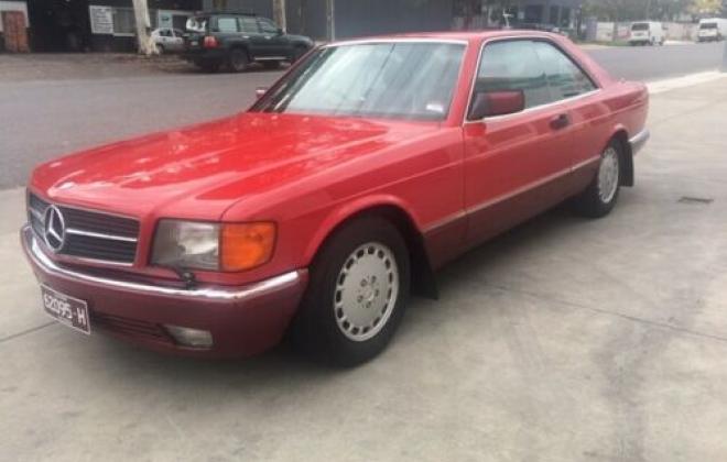 Mercedes 560SEC C126 classic Signal red over burgundy images (2).jpg