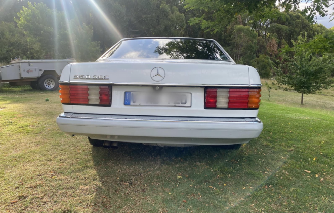 Mercedes 560SEC White Australian delivered low KM (4)ss.png