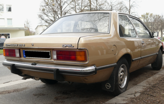 Opel commodore C gold coupe Germany image rear.png