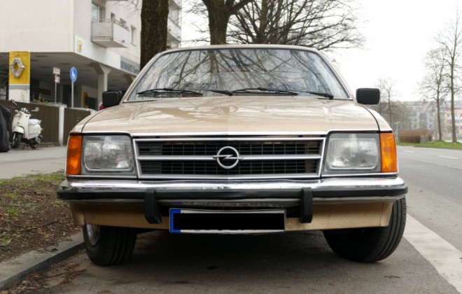 Opel commodore C gold coupe Germany image.png