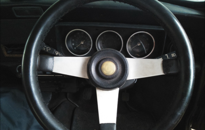 Original steering wheel Leyland Mini GTS copy.png